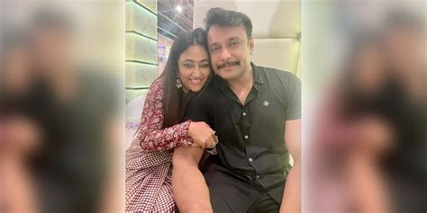 Kannada Actor Darshan Family Photos