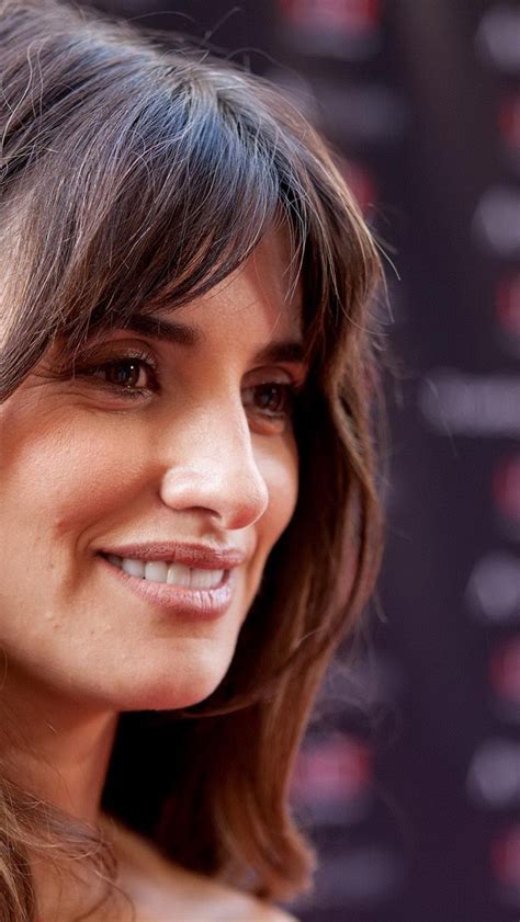 1081x1920 Resolution Penelope Cruz Smiling Close up wallpaper 1081x1920 Resolution Wallpaper ...