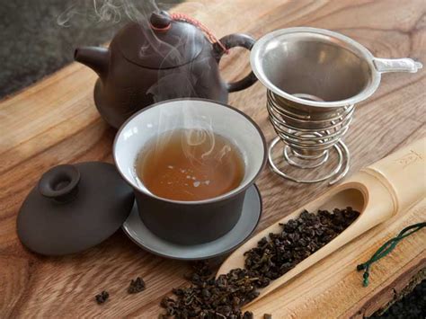 Oolong Tea Benefits: Nutrition, Heart Health, and More