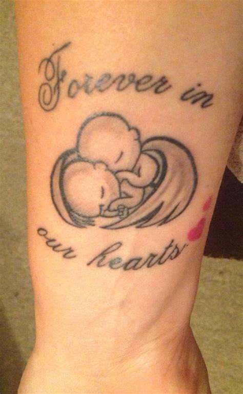 Meaningful tattoos to memorialise miscarriage and baby loss – Artofit