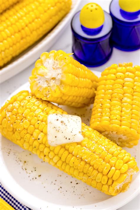 How to Microwave Corn on the Cob {Tips + Tricks} | Lil' Luna