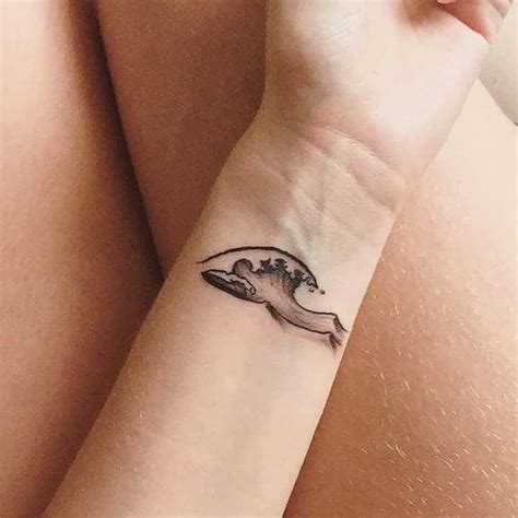 50 Small Wrist Tattoo Ideas - Get Inspiration For Your Next Tattoo