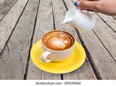 9,966 Tea Milk Pour Images, Stock Photos & Vectors | Shutterstock