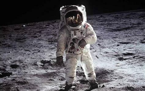 How Many People Have Walked on the Moon? - Universe Today