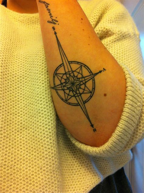 Map Compass Tattoo Design ~ Compass Tattoo Simple Tattoos Designs Meaning | rosaiskara