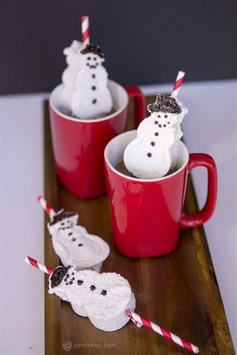 Homemade Snowmen Marshmallow Straws | Recipe | Marshmallow snowman, Christmas hot chocolate ...
