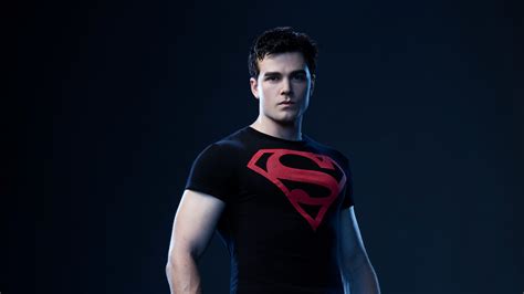 Download Joshua Orpin Conner Kent Superboy TV Show Titans 4k Ultra HD ...