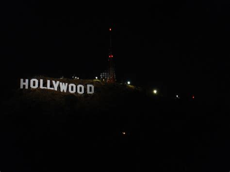 Hollywood | Hollywood sign, Hollywood sign at night, Hollywood hills