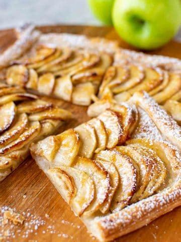 Puff Pastry Apple Tart {Easy} - Marcellina In Cucina