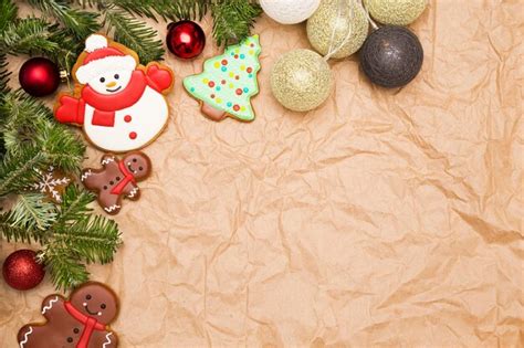 Premium Photo | Christmas gingerbread cookies on wrapping paper christmas wallpaper