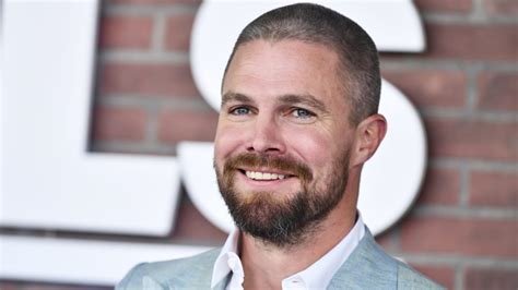 Stephen Amell Wants to ‘Clarify’ His Actors Strike Comments