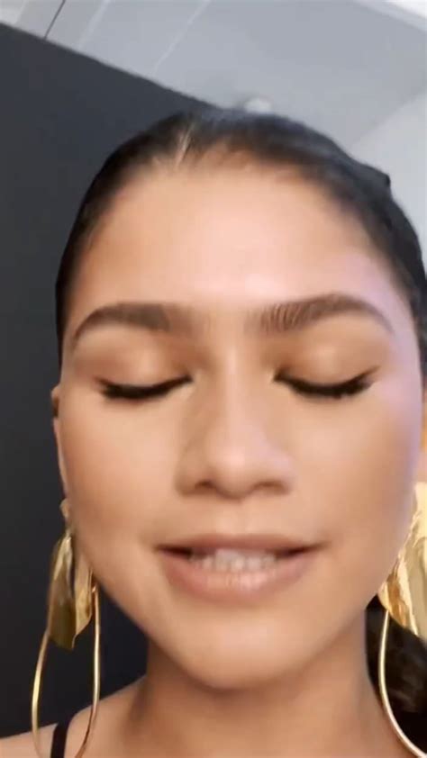 Zendaya and her beautiful face 🔥 : r/ZendayaRueWorshipping