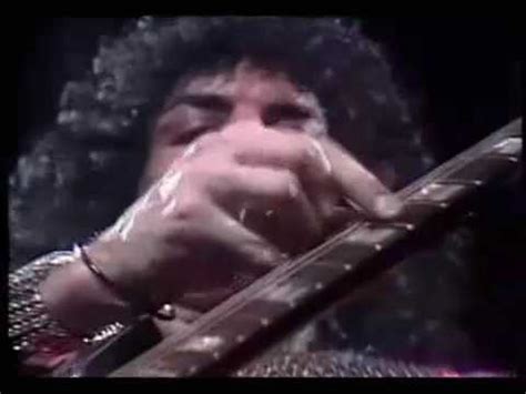 Paul Stanley guitar solo - YouTube