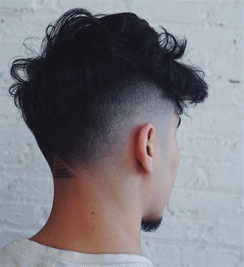 Más de 7 cortes de pelo Burst Fade: Tendencias 2024