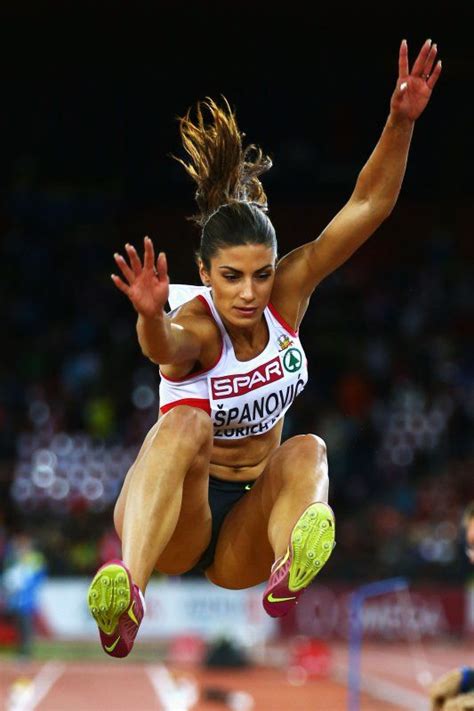 LES PLUS BELLES SPORTIVES DU MONDE! | Beautiful athletes, Track and field, Long jump