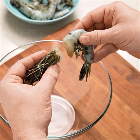 How to Clean Shrimp | Steps for Peeling and Deveining Shrimp