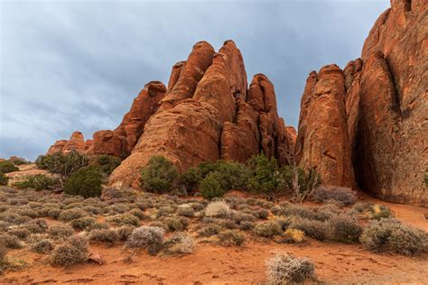 Dead Horse Point State Park Hiking Trails - PhotoJeepers