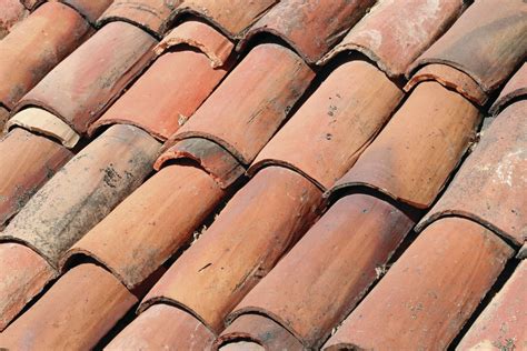 Handmade Clay Roof Tiles | Builder Magazine