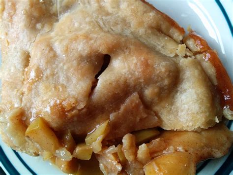 WholeFoodVegan: Gala Apple Pie