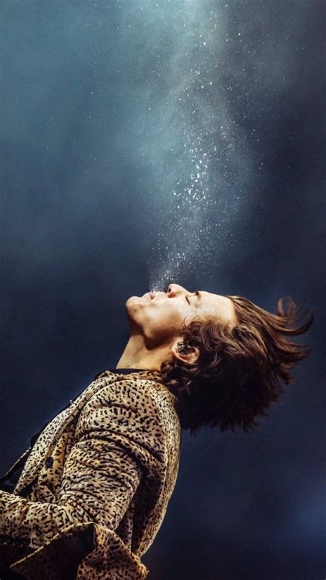 Golden Harry Styles Wallpapers - Wallpaper Cave