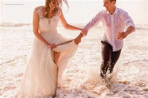 Festa de casamento na praia: tudo o que você precisa saber! | Casamento na Praia do Rosa ...