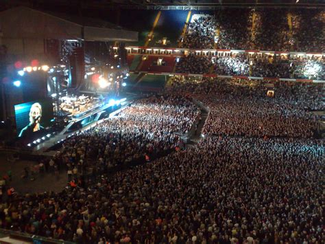 Bruce Springsteen and the E-Street Band live in Cardiff | Flickr