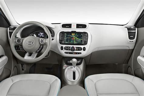 Interior design of the 2017 Kia Soul. - Sebastian Daily