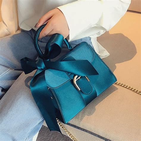 Bow Fashion Crossbody Bag | Bags, Fancy bags, Handbag