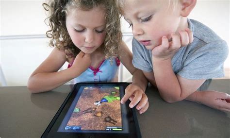 Free children's games. Where to find them? What are their benefits?