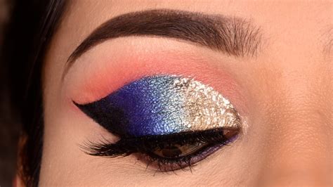 Eye Makeup For Navy Blue And Gold Dress | Saubhaya Makeup