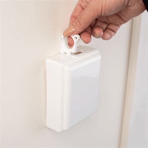 SocketLoc Plug Socket Cover - Single - Fingershield