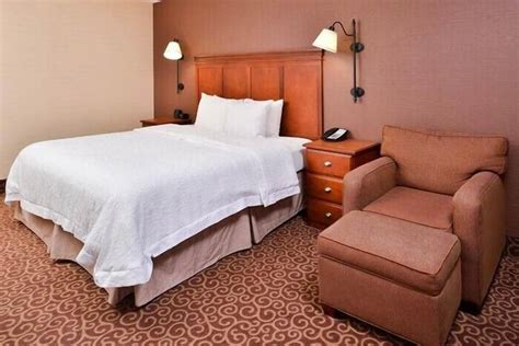 McKnight Hotel Pittsburgh | Bookonline.com