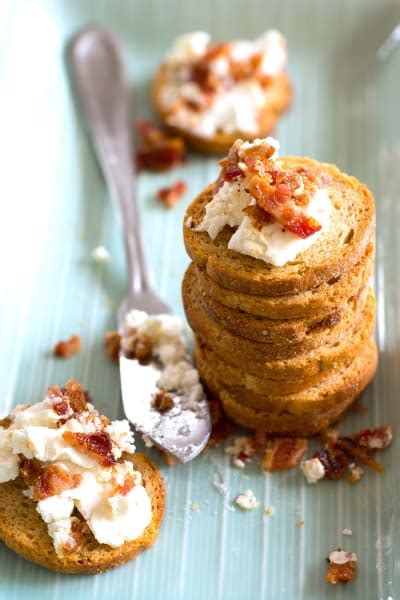 Bacon Goat Cheese Log Recipe - Food Fanatic