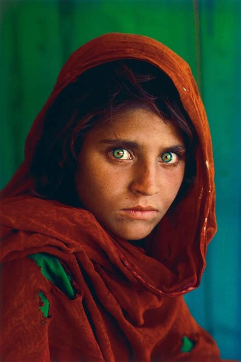 The story of Steve McCurry & Sharbat Gula, the Afghan Girl