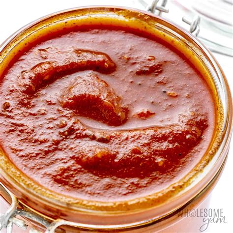 Hot Sauce Recipe (Homemade and Easy!) - Story Telling Co