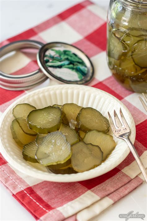 Old Fashioned 14-Day Sweet Pickles (With Printable Jar Labels)