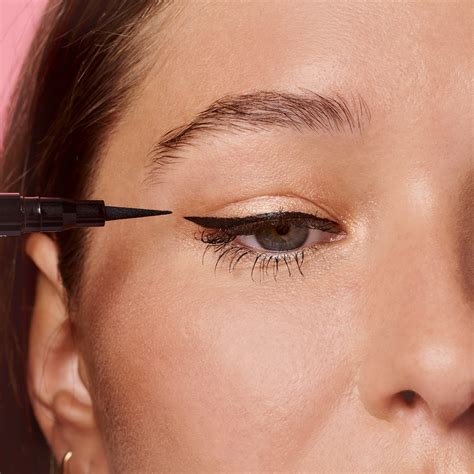 Cruelty-Free Eyeliners - Free Bunni