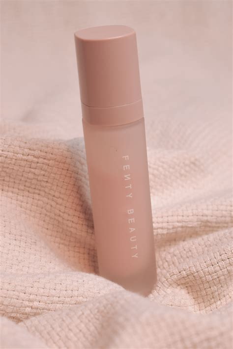 Fenty Beauty Pro Filt'r Soft Silk Hydrating Primer