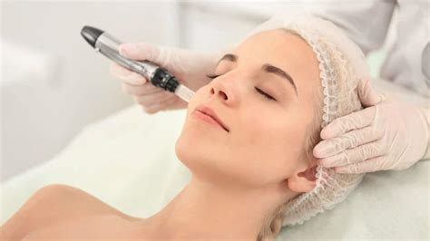 Dermapen Microneedling: Process, Treatment, Benefits | 7DMC