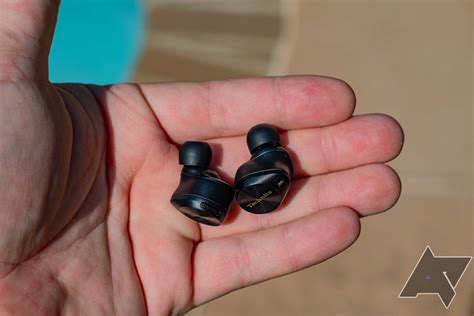 Technics AZ80 review: Flagship earbuds from a Hi-Fi legend