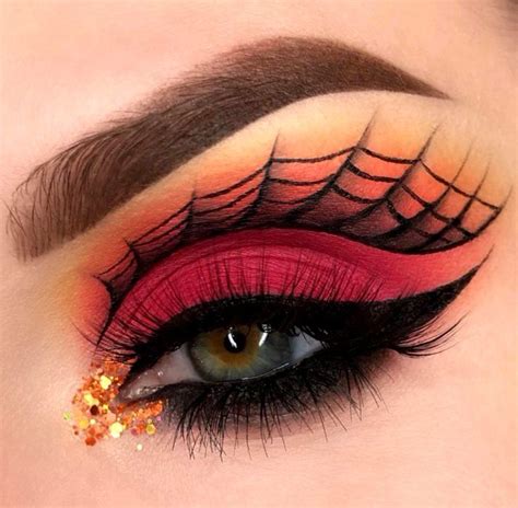 20 Ideas para maquillar tus ojos en Halloween sin tener que disfrazarte de pies a cabeza | Ojos ...