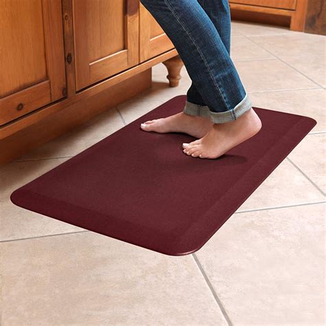 Protect Your Feet By Getting The Best Anti-Fatigue Kitchen Mat | Don't ...