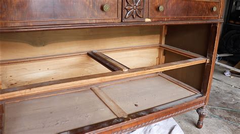 How To Fix Old Cabinet Drawers | www.cintronbeveragegroup.com