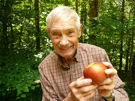 Restoring Appalachia's Rare and Lost Apples