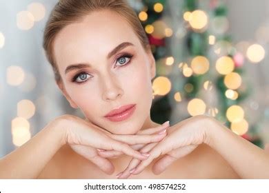 345,367 Christmas Woman Face Images, Stock Photos, 3D objects, & Vectors | Shutterstock