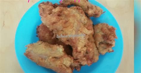 Resep Ayam Kentucky Crispy Lembut Di Dalam oleh Silvia Ayunda - Cookpad