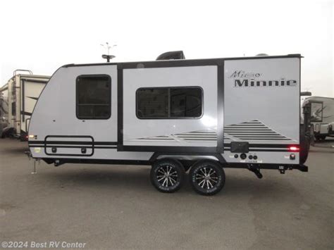 2019 Winnebago Micro Minnie 2106DS OFF ROAD TIRES/SLIDE OUT/ MURPHY BED ...