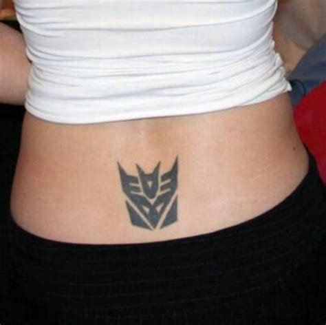 20 Epic Tramp Stamp Tattoos (20 pics) - Izismile.com