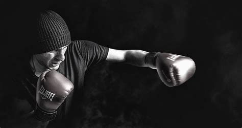 Free picture: boxer, gloves, shirt, hat, man, sport, exercise