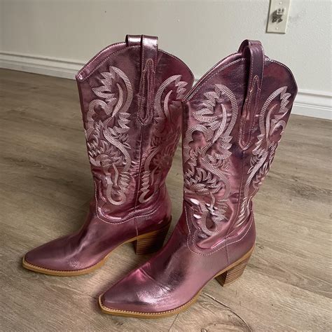 metallic pink cowgirl boots! so cute & perfect for... - Depop